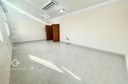 Apartment - 2 Bedrooms - 2 Bathrooms for rent in OPT-TCHR - Al Gharrafa - Al Gharrafa - Doha