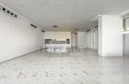 Shop - Studio - 2 Bathrooms for rent in Al Sadd Road - Al Sadd - Doha