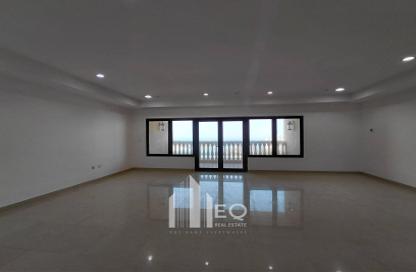 Apartment - 3 Bedrooms - 4 Bathrooms for rent in East Porto Drive - Porto Arabia - The Pearl Island - Doha