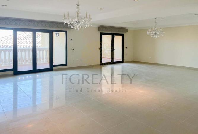 54541100 - Property Main Image