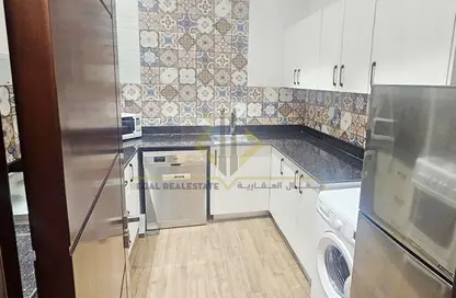 Apartment - 1 Bedroom - 2 Bathrooms for rent in Floresta Gardens - The Pearl Island - Doha