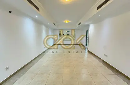 شقة - 2 غرف نوم - 3 حمامات للايجار في طريق بورتو الشرقي - بورتو أرابيا - جزيرة اللؤلؤة - الدوحة شقة - 2 غرف نوم - 3 حمامات للايجار في طريق بورتو الشرقي - بورتو أرابيا - جزيرة اللؤلؤة - الدوحة