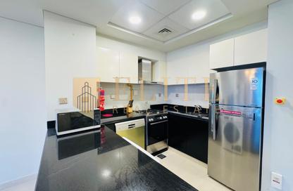 Apartment - 1 - 2 for rent in Lusail Marina Heights - Marina District - Lusail