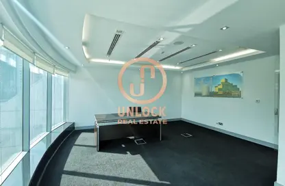 مساحات مكتبية - 3 غرف نوم - 2 حمامات للايجار في برج وست باي - الخليج الجنوبي - الخليج الغربي - الدوحة