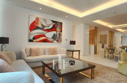 Apartment - 2 Bedrooms - 4 Bathrooms for rent in Floresta Gardens - Floresta Gardens - The Pearl Island - Doha