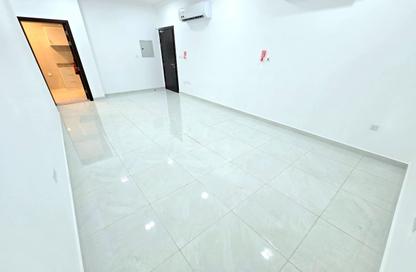 Apartment - 1 Bedroom - 1 Bathroom for rent in Somerset Al Mansoura - Al Mansoura - Doha