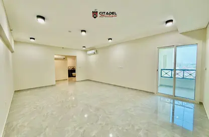 Apartment - 2 Bedrooms - 3 Bathrooms for rent in Musheireb Tower - Musheireb - Musheireb - Doha