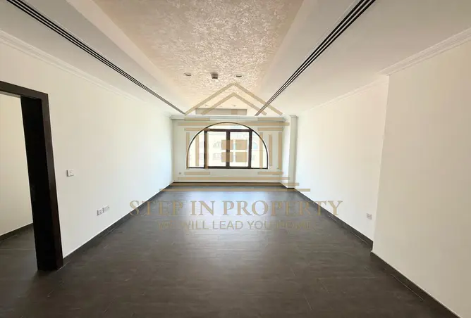 57139795 - Property Image 3