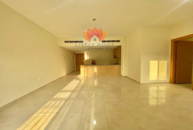 53329045 - صورة العقار 3