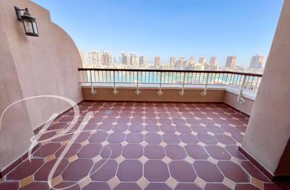 Apartment - 1 Bedroom - 2 Bathrooms for rent in Tower 31 - Porto Arabia - The Pearl Island - Doha