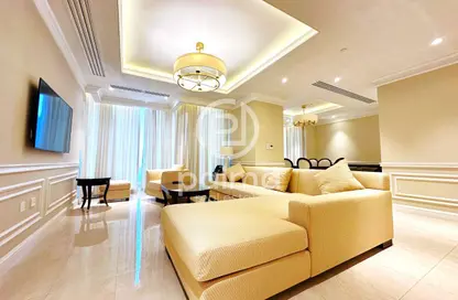 Apartment - 1 Bedroom - 2 Bathrooms for rent in West Bay Tower - West Bay - West Bay - Doha
