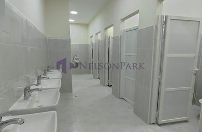 Labor Camp - Studio - 7+ Bathrooms for rent in Umm Salal Ali - Umm Salal Ali - Doha