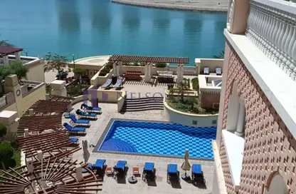 Apartment - 1 Bedroom - 2 Bathrooms for rent in Viva West - Viva Bahriyah - The Pearl Island - Doha