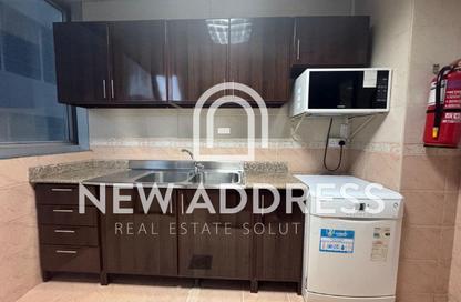 Apartment - 2 Bedrooms - 2 Bathrooms for rent in Corniche Road - Doha