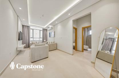Apartment - 2 Bedrooms - 2 Bathrooms for rent in Umm Ghuwailina 4 - Umm Ghuwailina - Doha