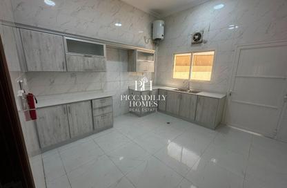 Villa - 7 Bedrooms - 5 Bathrooms for rent in Umm Qarn - Al Daayen
