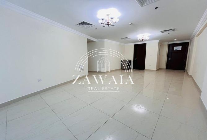 54492599 - Property Main Image