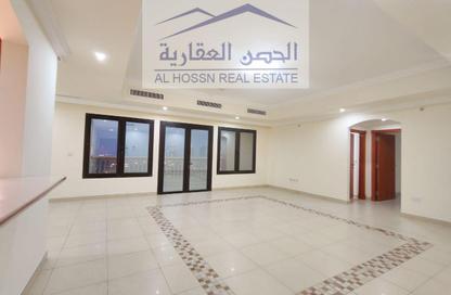 Apartment - 2 Bedrooms - 3 Bathrooms for rent in Tuscan Tower - Porto Arabia - The Pearl Island - Doha