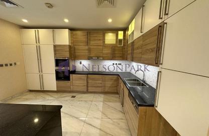 Compound - 4 Bedrooms - 5 Bathrooms for rent in Mamoura 18 - Al Maamoura - Doha