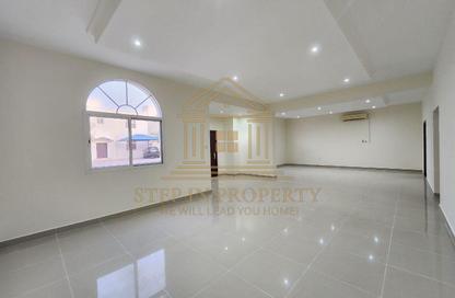 Villa - 4 Bedrooms - 5 Bathrooms for rent in Ain Khaled Villas - Ain Khaled - Doha Villa - 4 Bedrooms - 5 Bathrooms for rent in Ain Khaled Villas - Ain Khaled - Doha