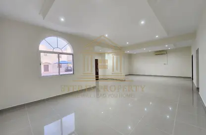 Villa - 4 Bedrooms - 5 Bathrooms for rent in Ain Khaled Villas - Ain Khaled - Doha