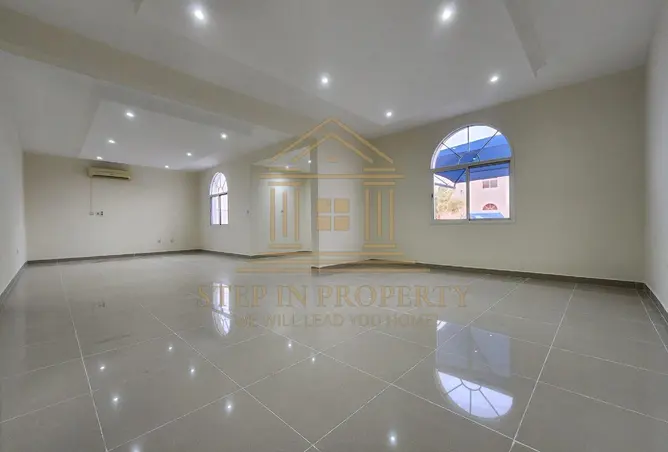 60225641 - Property Image 2