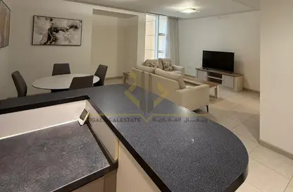 شقة - غرفة نوم - 2 حمامات للايجار في الخليج الجنوبي - الخليج الغربي - الدوحة