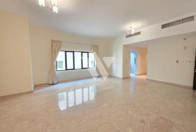 60893628 - Property Main Image
