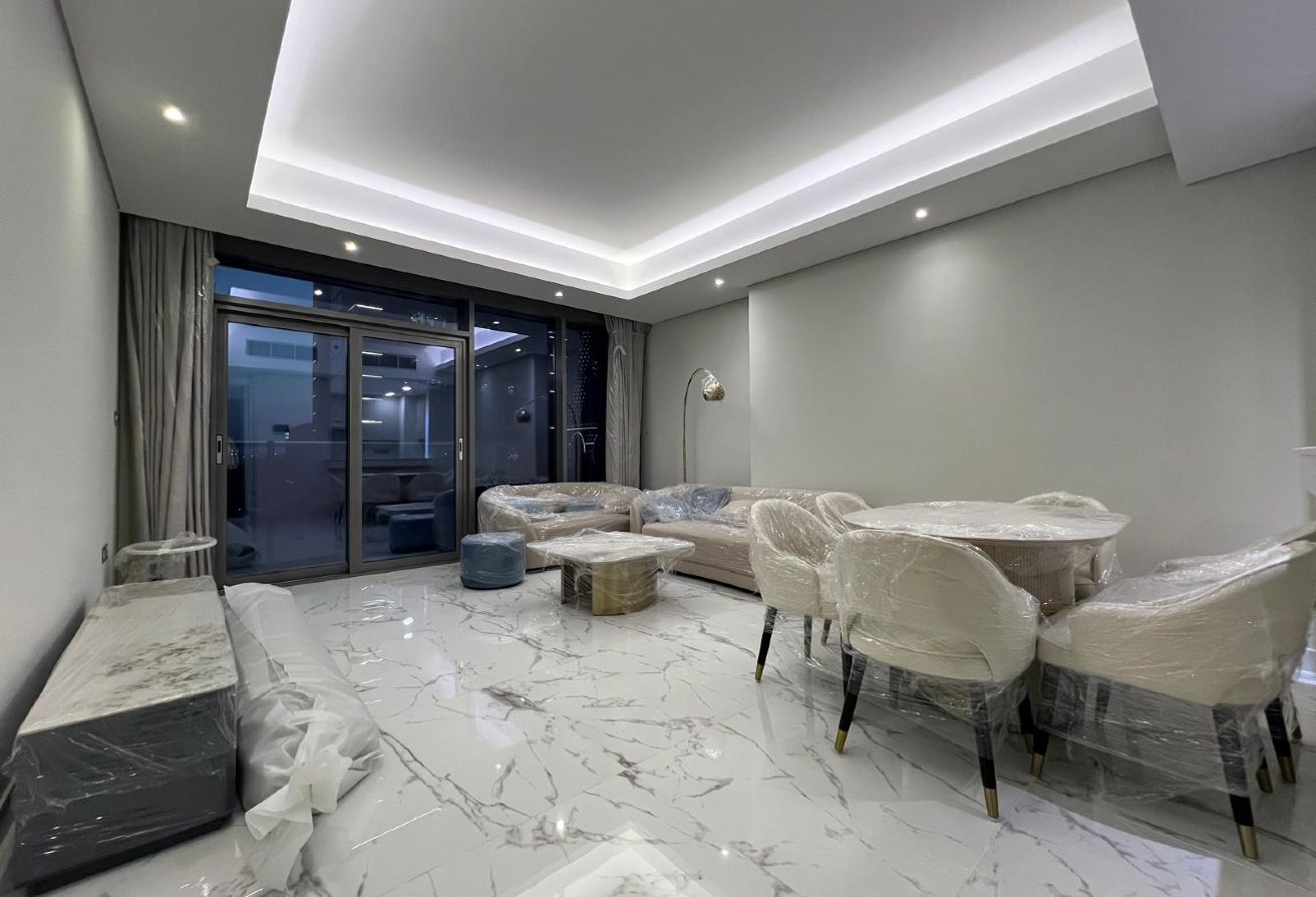 Spectacular One BHK|Fully Furnished|With Balcony thumbnail 3