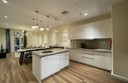Apartment - 2 Bedrooms - 4 Bathrooms for rent in Floresta Gardens - Floresta Gardens - The Pearl Island - Doha