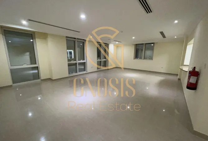 63863909 - Property Image 3