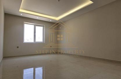 Apartment - 2 Bedrooms - 3 Bathrooms for rent in Madinat Khalifa Building 58 - Madinat Khalifa South - Madinat Khalifa - Doha