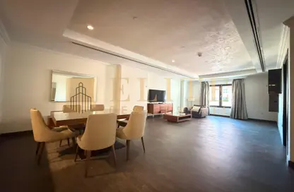Apartment - 1 Bedroom - 2 Bathrooms for rent in East Porto Drive - Porto Arabia - The Pearl Island - Doha