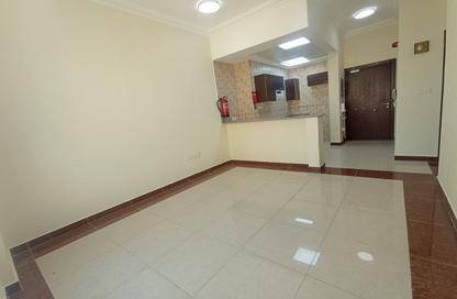 Apartment - 2 - 2 for rent in Al Mansoura - Al Mansoura - Doha