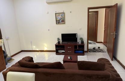 Apartment - 1 Bedroom - 1 Bathroom for rent in Umm Al Seneem Street - Ain Khaled - Doha