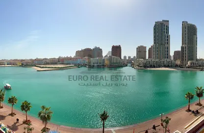 شقة - غرفة نوم - 2 حمامات للايجار في كريستال ريزيدنس - جزيرة جيوان - جزيرة اللؤلؤة - الدوحة