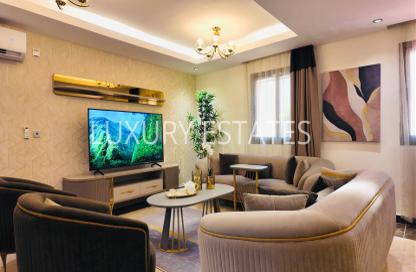 Apartment - 5 Bedrooms - 3 Bathrooms for sale in Ezdan Village 25 - Ezdan Village - Al Wakra