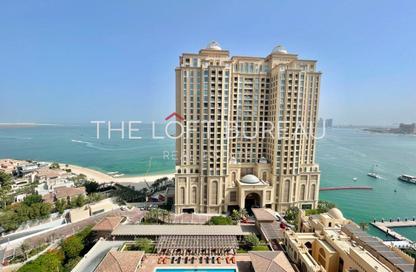 Apartment - 2 Bedrooms - 3 Bathrooms for sale in East Porto Drive - Porto Arabia - The Pearl Island - Doha