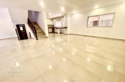 Villa - 3 - 3 for rent in Umm Al Seneem Street - Ain Khaled - Doha