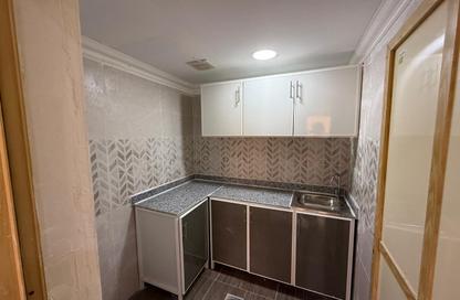 Apartment - Studio - 1 Bathroom for rent in Al Markhiya Street - Al Markhiya - Doha Apartment - Studio - 1 Bathroom for rent in Al Markhiya Street - Al Markhiya - Doha