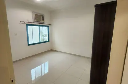 Apartment - 3 Bedrooms - 3 Bathrooms for rent in Al Mansoura - Al Mansoura - Doha