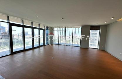 Apartment - 2 Bedrooms - 3 Bathrooms for sale in Seef Lusail Tower 1 - Seef Lusail - Lusail City - Lusail