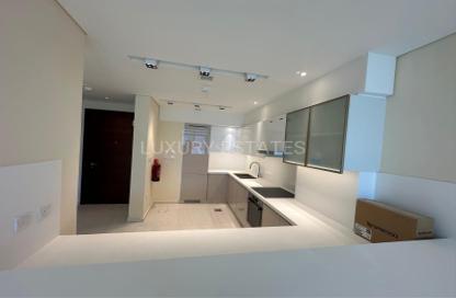 Apartment - 1 Bedroom - 2 Bathrooms for sale in Crystal Residence - Gewan Island - The Pearl Island - Doha Apartment - 1 Bedroom - 2 Bathrooms for sale in Crystal Residence - Gewan Island - The Pearl Island - Doha