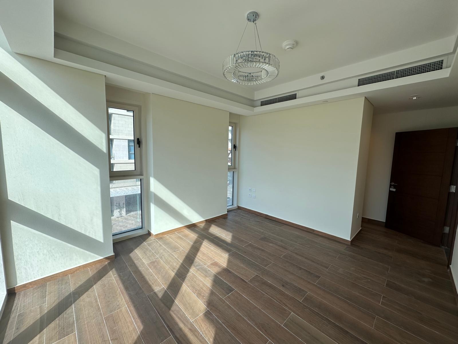 Luxury 1 Bedroom Apartment for Sale | Gewan Island thumbnail 4