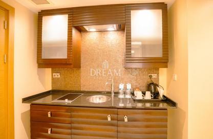 Apartment - Studio - 1 Bathroom for rent in West Bay - West Bay - Doha