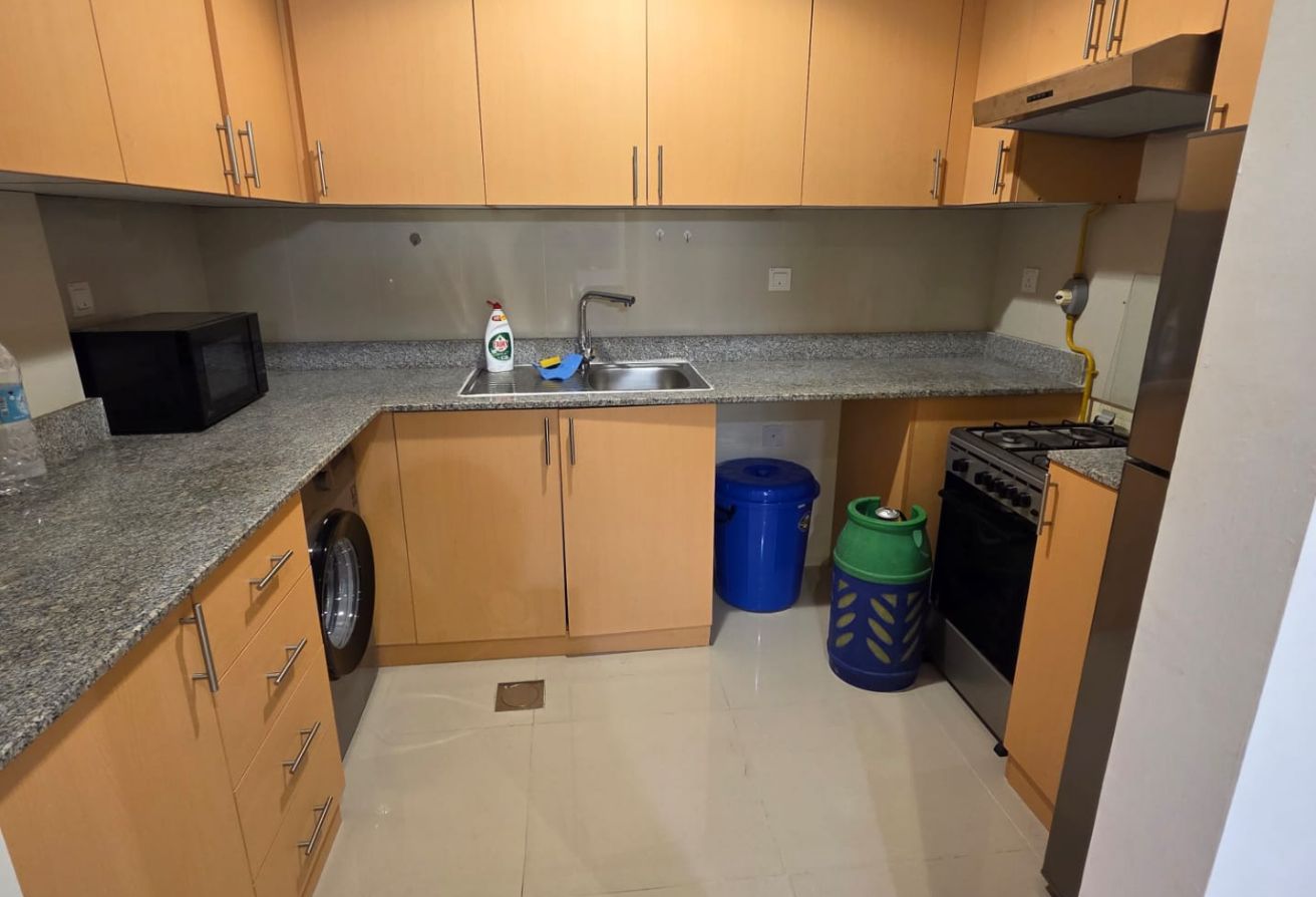 COZY 1BEDROOM FULLY FURNISHED NEAR TO ALMEERA thumbnail 11