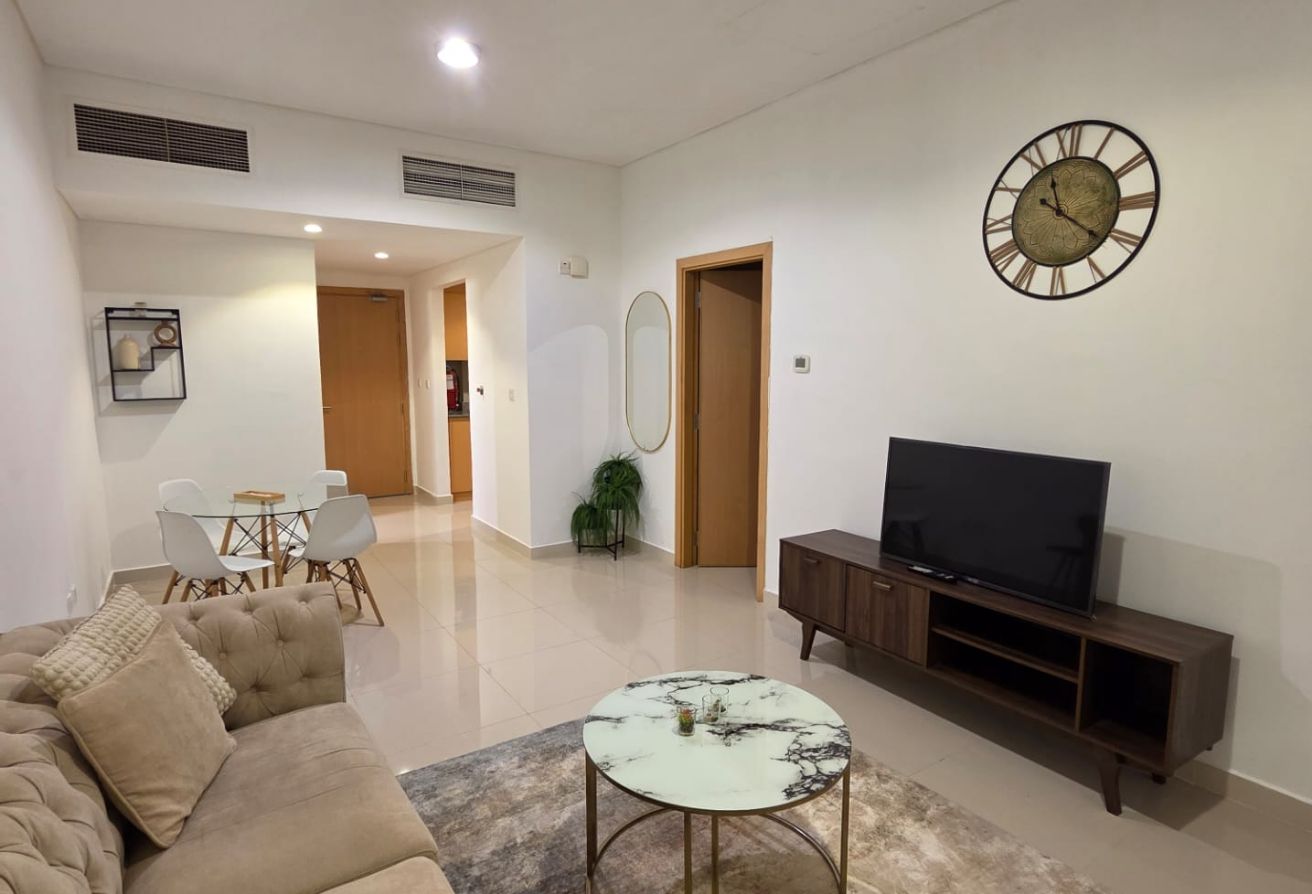 COZY 1BEDROOM FULLY FURNISHED NEAR TO ALMEERA thumbnail 3