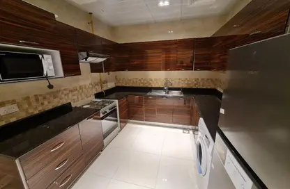 Apartment - 1 Bedroom - 2 Bathrooms for rent in Fox Hills South - Fox Hills - Lusail