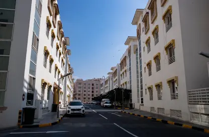 Apartment - 3 Bedrooms - 3 Bathrooms for rent in Al Nasr Street - Al Nasr - Doha Apartment - 3 Bedrooms - 3 Bathrooms for rent in Al Nasr Street - Al Nasr - Doha