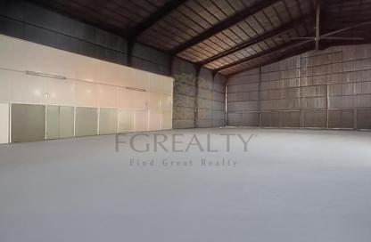 Warehouse - Studio - 7+ Bathrooms for sale in Old Airport Road - Old Airport Road - Doha